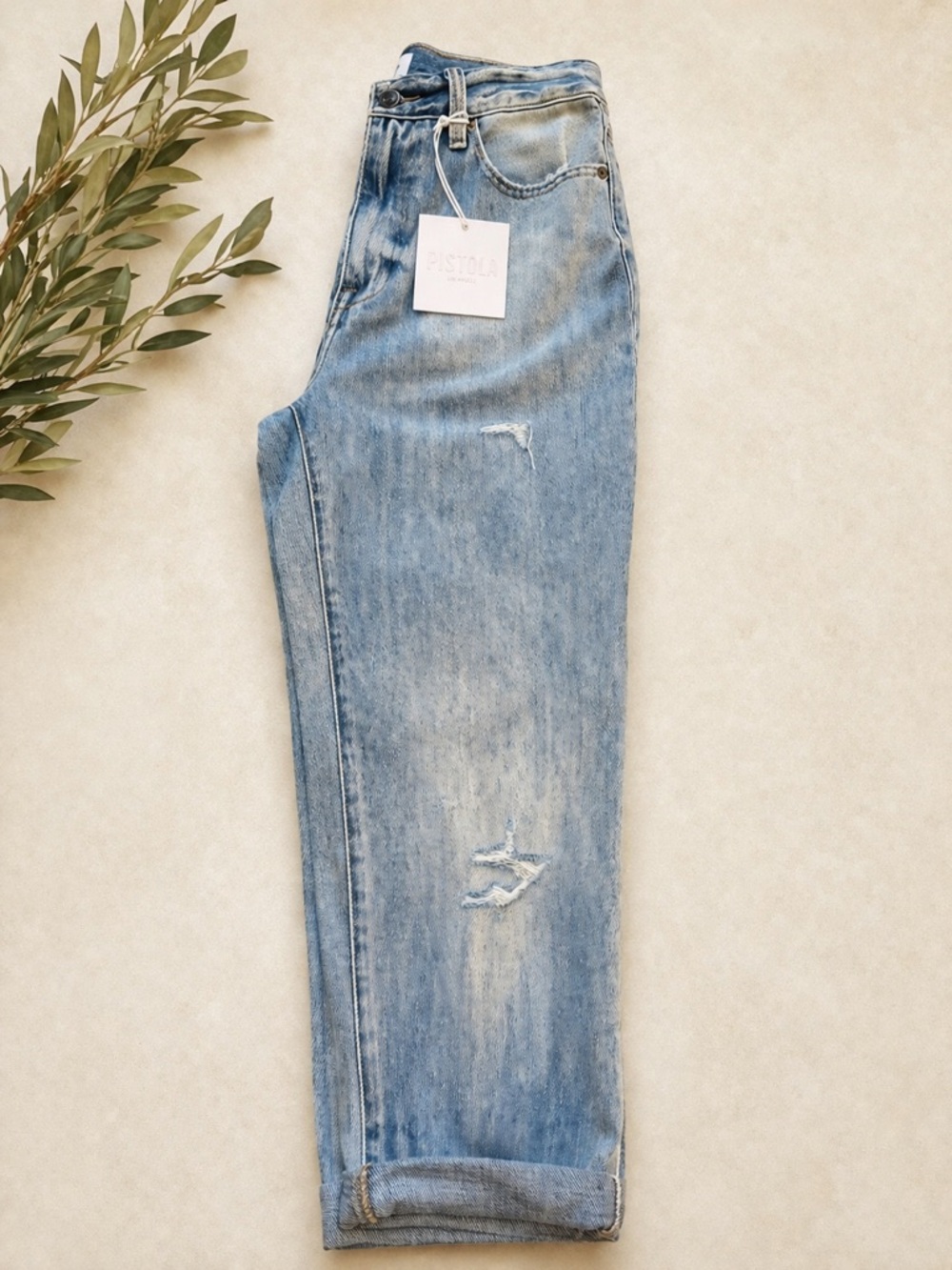 Pistola Presley High Rise Relaxed Straight Jeans Virginia Beach Wash Size 26 NWT
